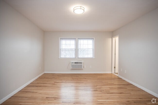 New Design 3BR, 2.5BA-2119SF