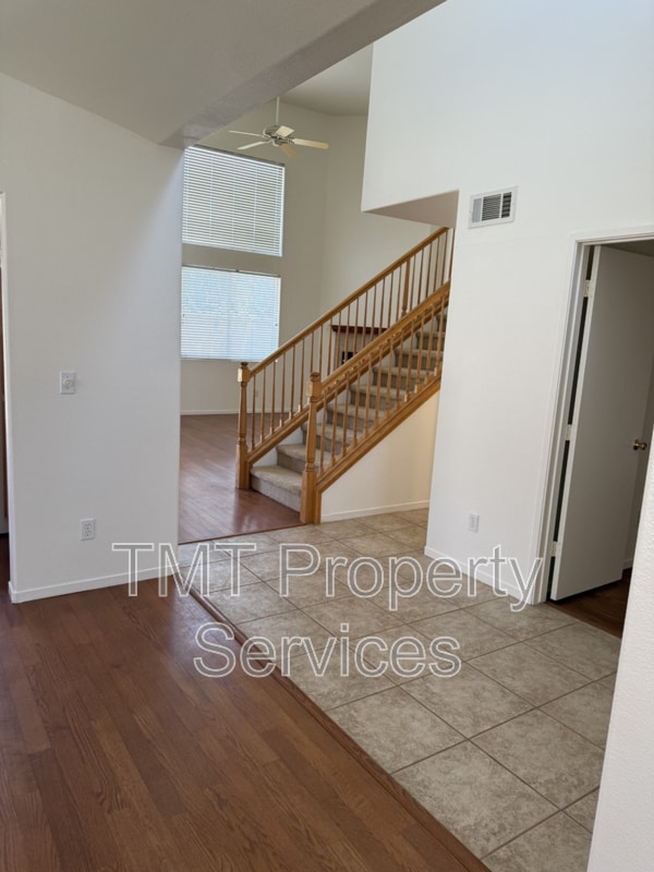 2742 La Purisima Ave