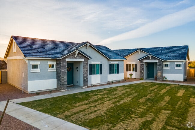 Photo - The Logan at Jomax