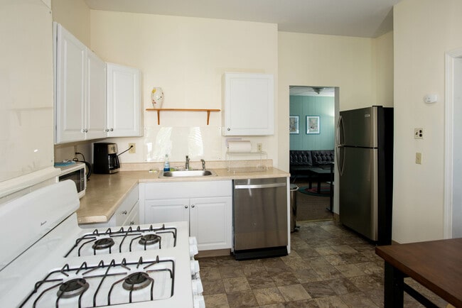 Photo - 42 Everett St Unit #2