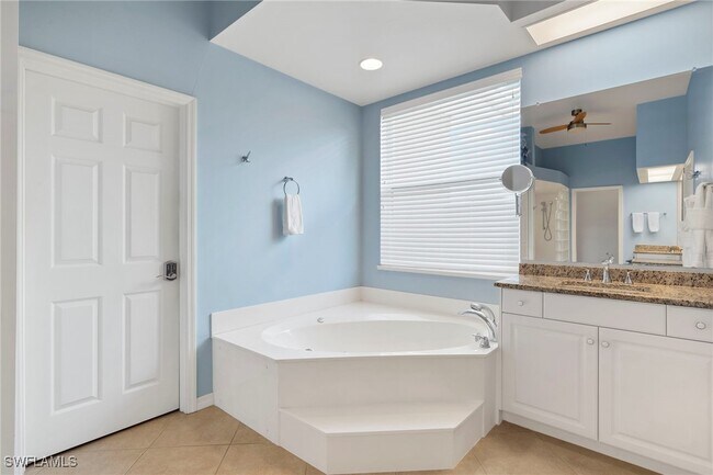 Photo - 1811 SE 37th Terrace