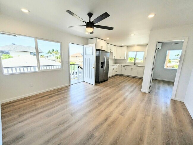 Photo - 403 Lokelau Pl