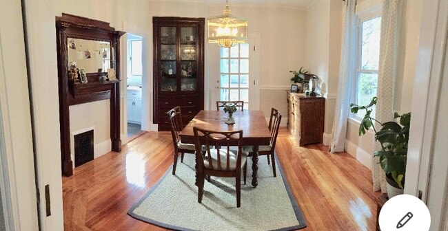 35 Boylston St