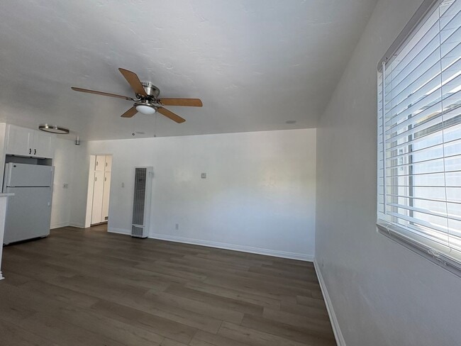 Photo - 4217-4221 3rd Ave Unit 4217 1/2