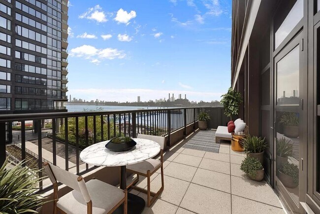 21 India St Unit 4-39