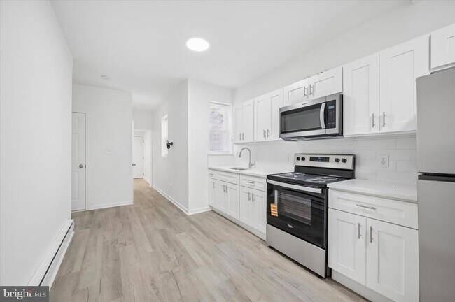 Photo - 248 N Alden St