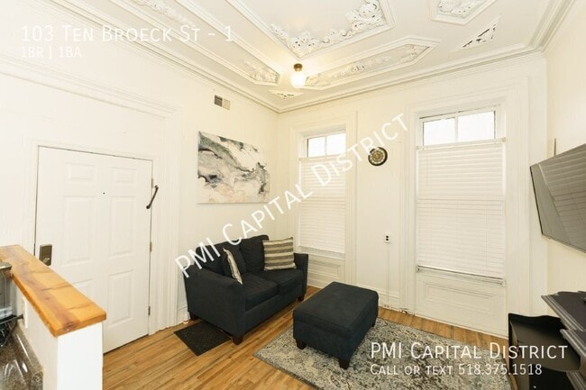 Photo - 103 Ten Broeck St Unidad 1