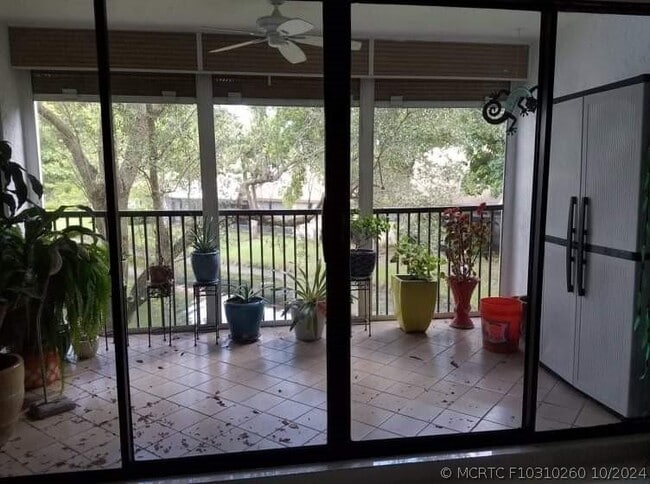 Photo - 1728 Hammock Blvd