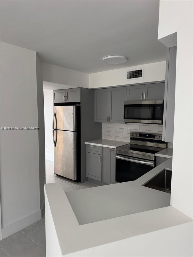 Building Photo - 1280 S Alhambra Cir Unit 2209