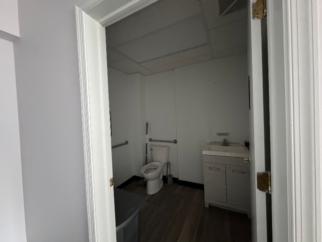 Photo - 6630 S Crescent Blvd