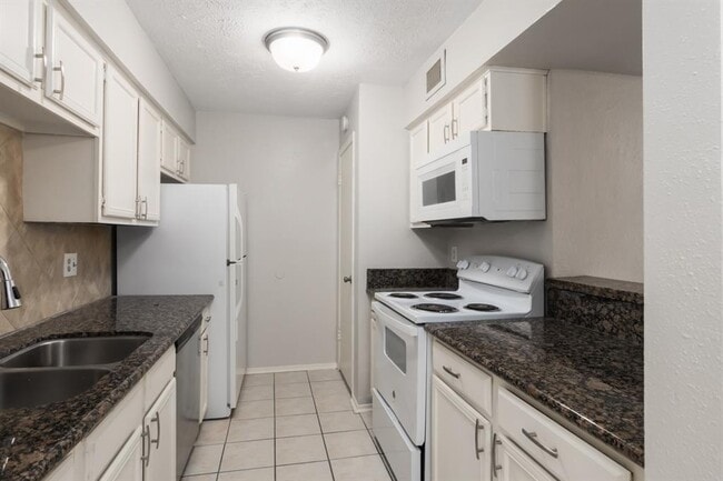 Photo - 10555 Turtlewood Ct Condo Unit 2708