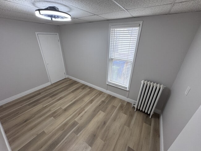 Photo - 454 Vera Pl Unité 1