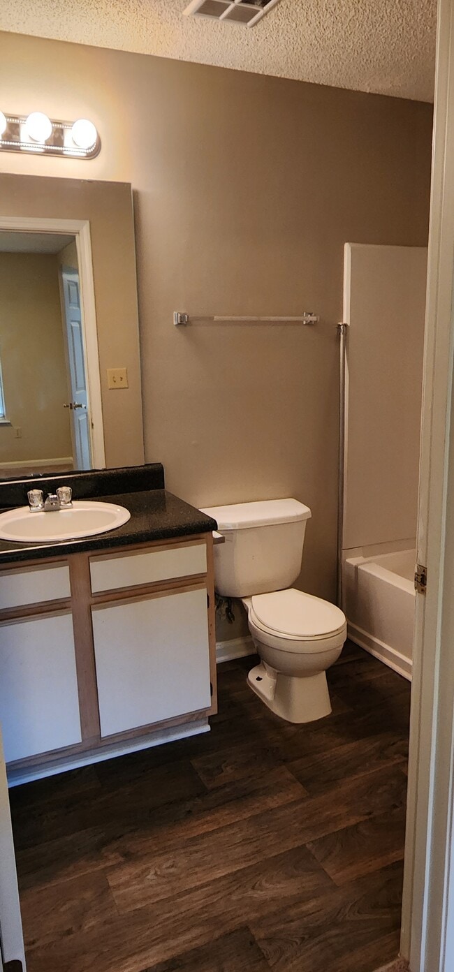 Phillips Landing Apartment Homes Statesville, NC