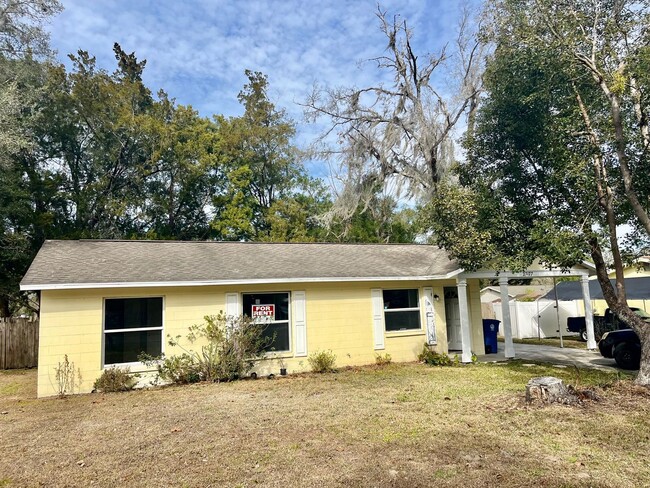 Building Photo - SPACIOUS 3BR/1.5BA w/Carport, Beautiful Wood Finish Flooring, Privacy Fenced Backyard! NO APP FEE!