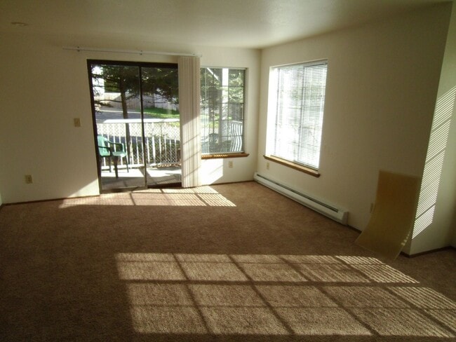 Photo - 2 Bedroom, 1 Bathroom Apartment Unit 2