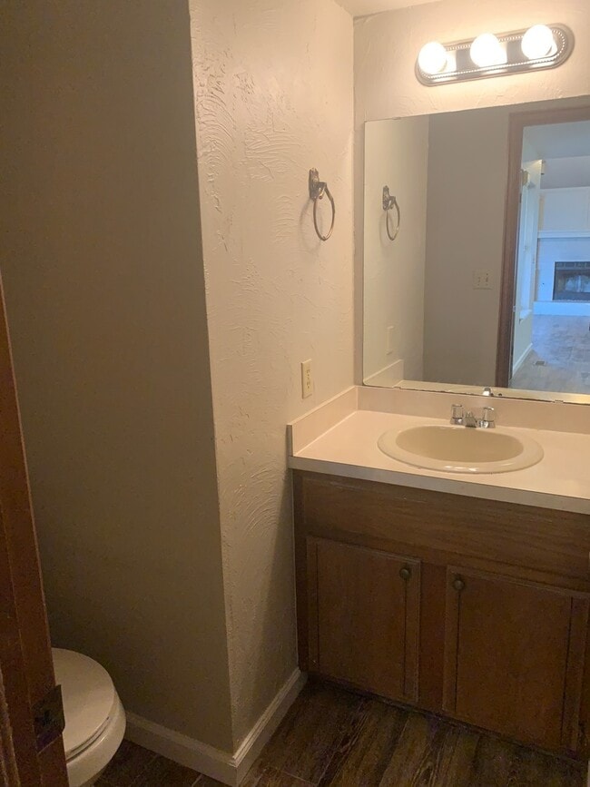 Photo - Westside Duplex for Lease near Sooner Mall!!!