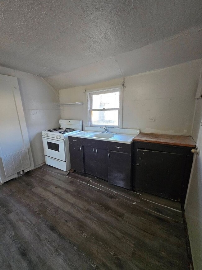 Photo - Cute newly updated 1 Bedroom in Ogden