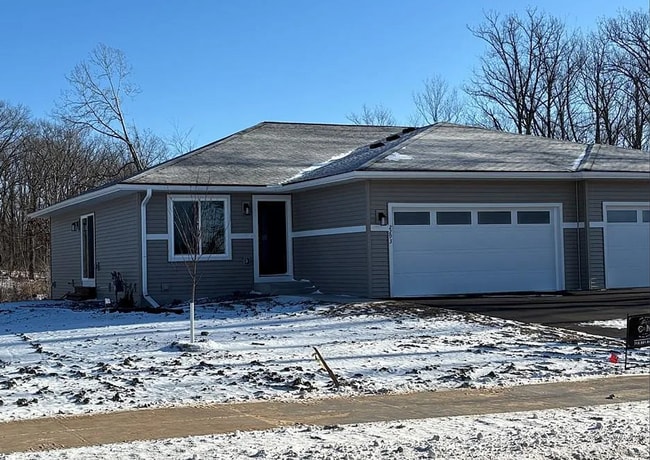 Photo - 2293 Carlone St