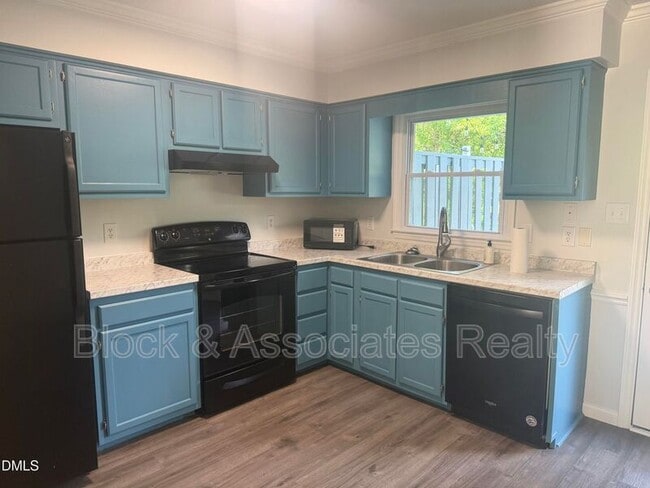 Photo - 333 Jones Franklin Rd