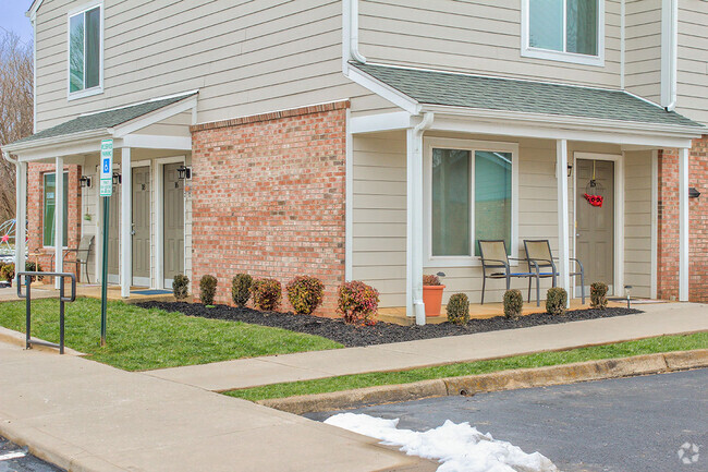 Building Photo - Bailey Court Rental