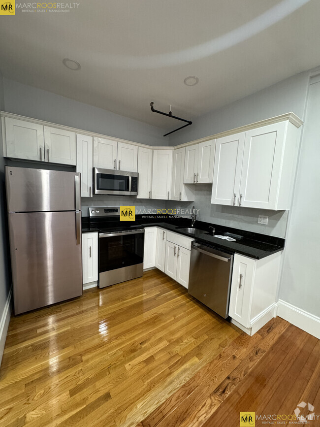 Building Photo - 46 Commonwealth Ave Unit Commonwealth Ave Kenmore Rental