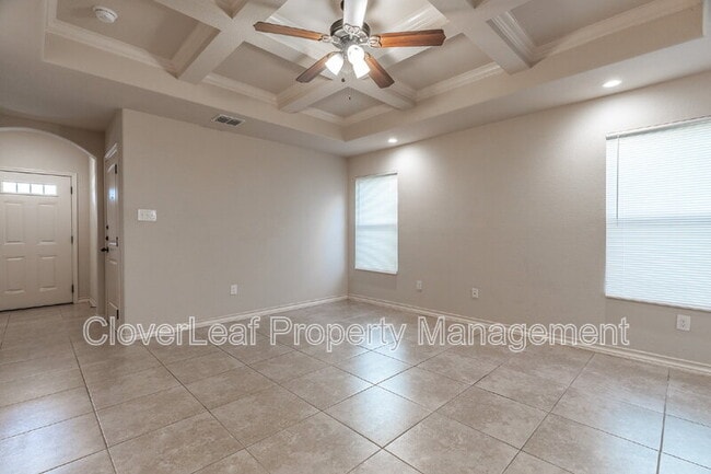 Building Photo - 7007 Donovan Wy Unit #104 Rental