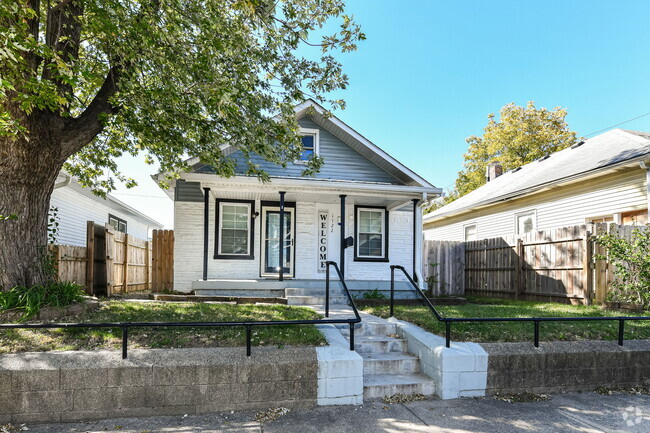 Building Photo - 1722 Laurel St Rental