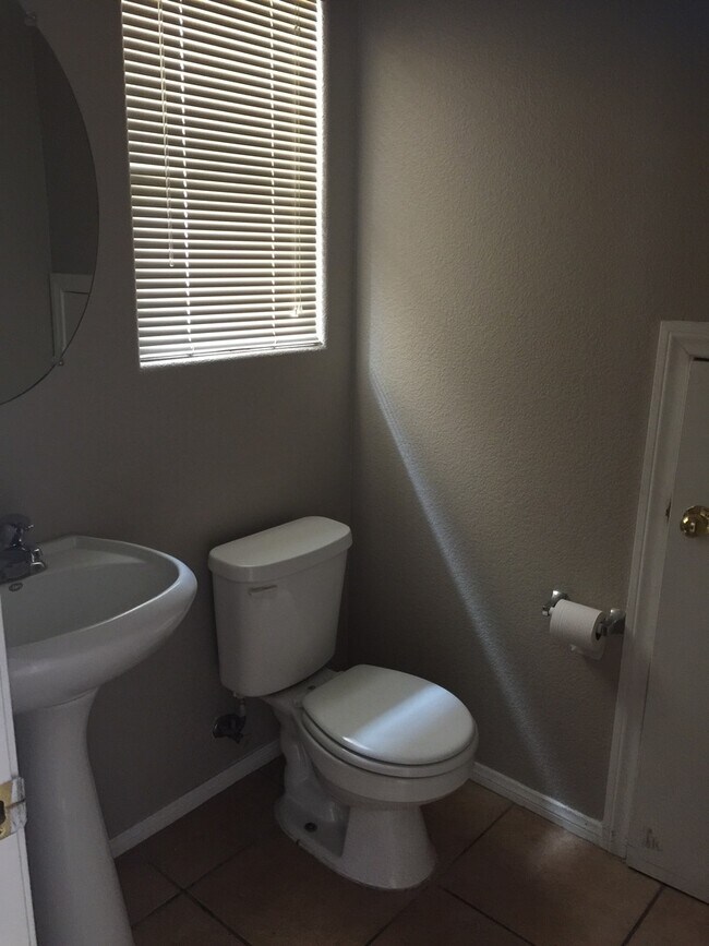 Photo - 2 bedroom Home with Brand new carpet