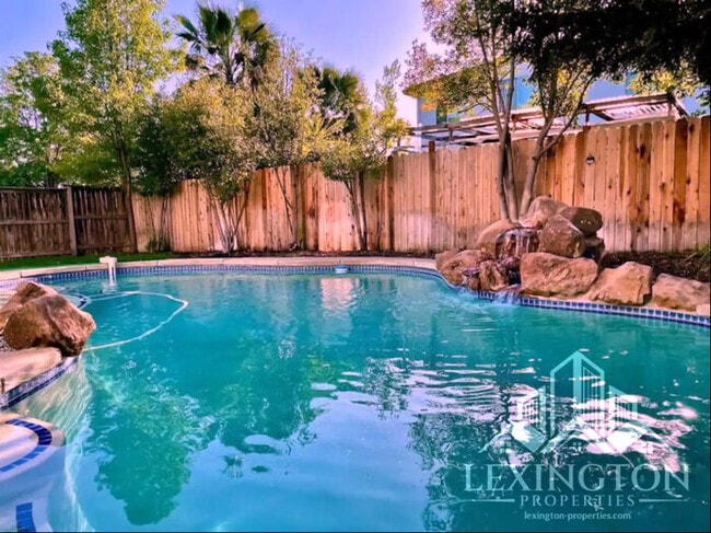 Photo - Stunning, 5BD/3BA Home, in West Sacramento with a Pool and BBQ!