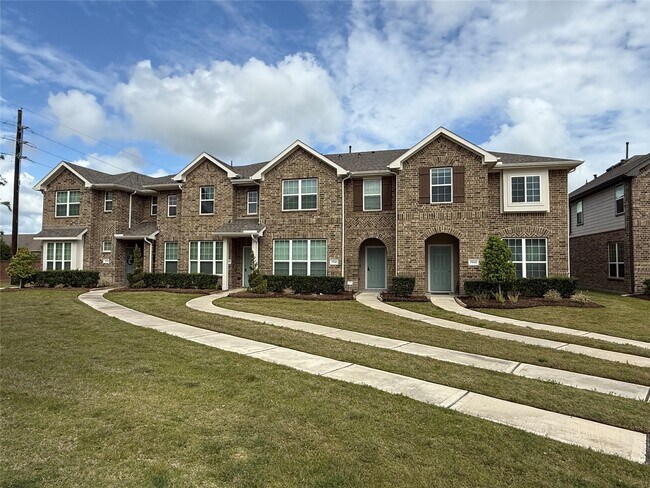 Photo - 15850 Perthshire Creek Dr