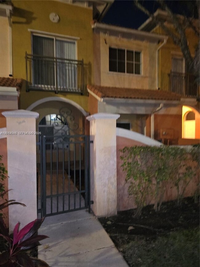 Building Photo - 1304 N Santa Catalina Cir