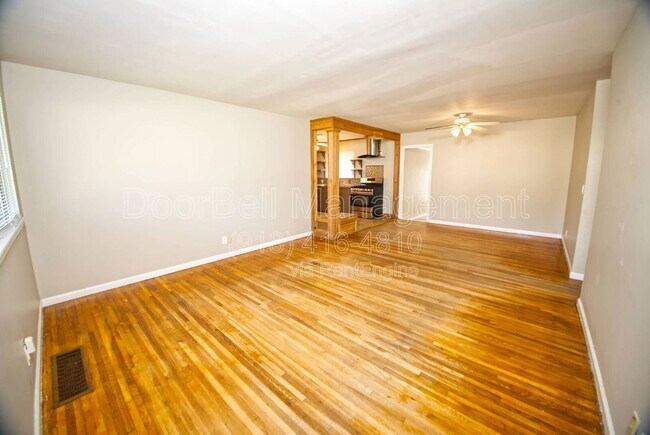 Photo - 2713 S Norwood Ave