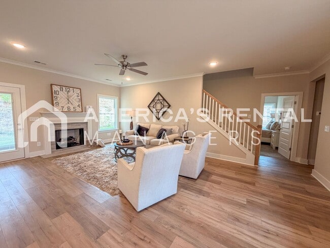 Photo - 105 Atlantic Ln