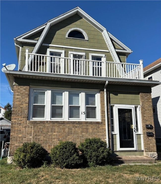 Building Photo - 15 Stratford Rd Rental