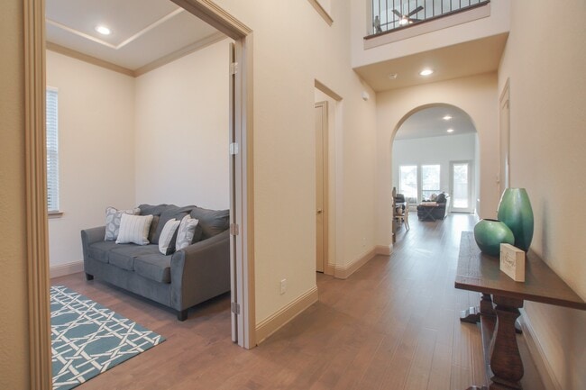 Photo - 47 N Lochwood Way