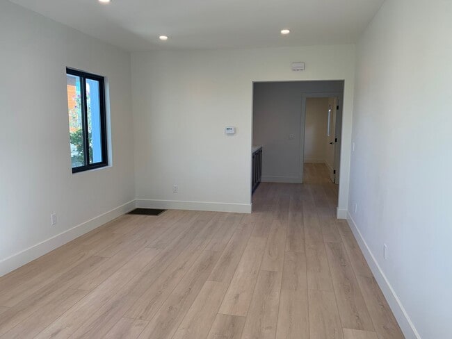 Photo - 916 Garcia Rd Unit C