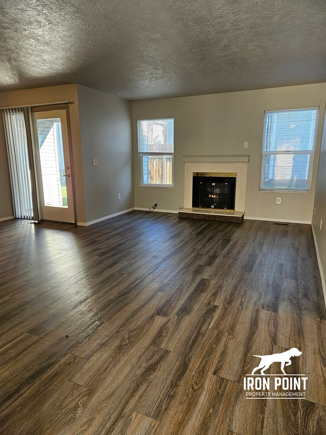 Photo - DAL584 Unit #102