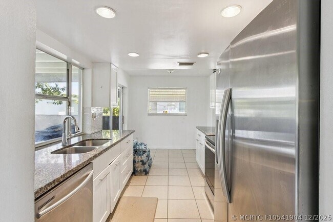 Photo - 6708 NW 57th Dr