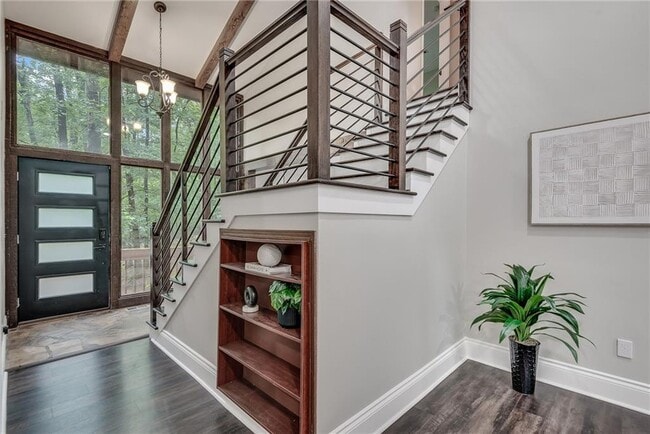 Photo - 1820 Cedar Cliff Dr