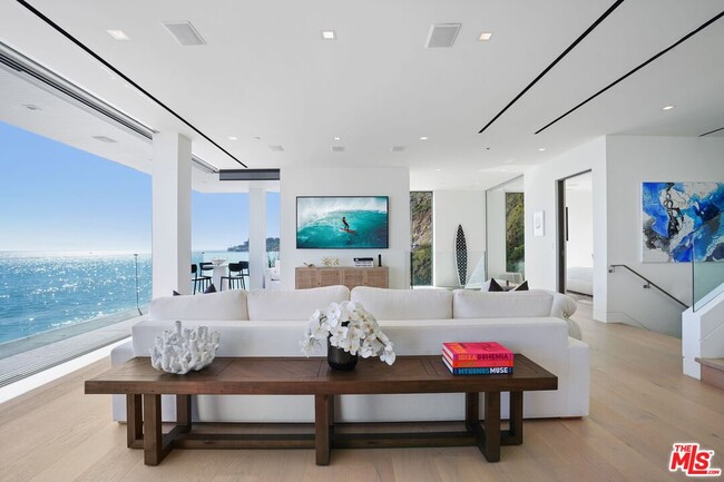 26122 Pacific Coast Hwy