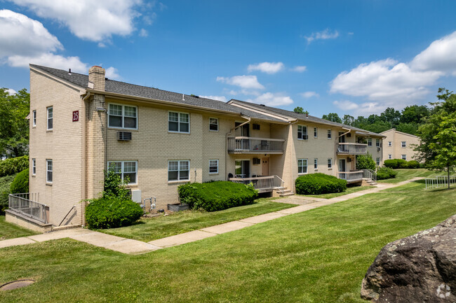 NETCONG HEIGHTS - NETCONG HEIGHTS Apartments