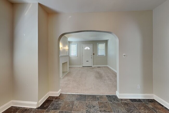 Photo - 3802 Biddison Ln