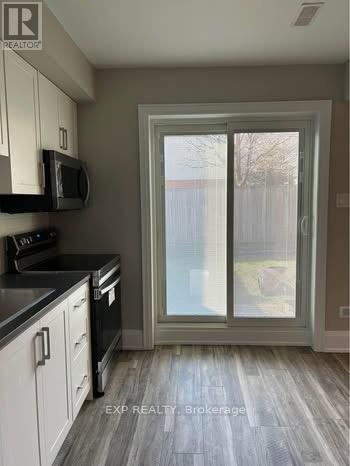 Photo - 4308 Curia Crescent