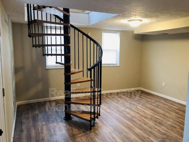 Photo - 1004 Greenup St