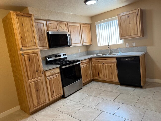 Photo - 1438 N Shill Dr Unit Apt 103