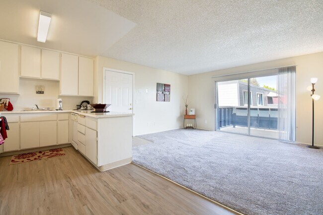Photo - Hunter's Landing Apartments