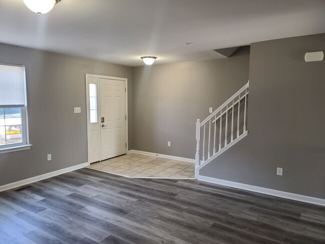 Photo - 3 Bedroom 2 1/2 bath Townhome for Rent in Waynesboro