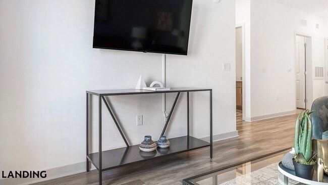 Photo - 6000 Front St Unidad 4303