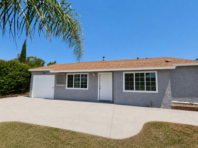 Photo - Spacious 4-bedroom, 2-bath house in San Bernardino near Del Rosa & Lynwood.