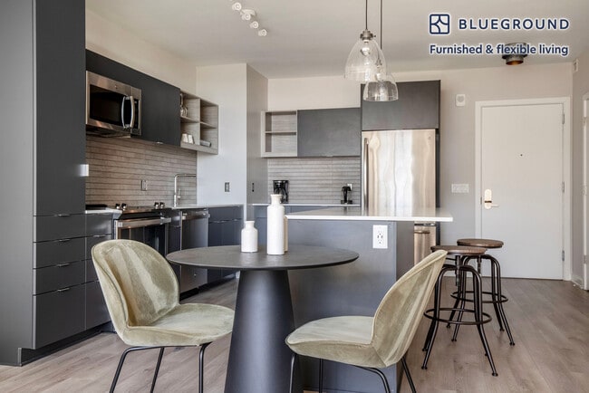 Photo - 3400 Potomac Ave Unidad FL9-ID712